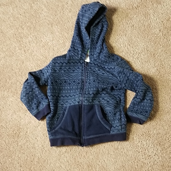Kids 3T two sweatshirt bundle - Picture 2 of 6